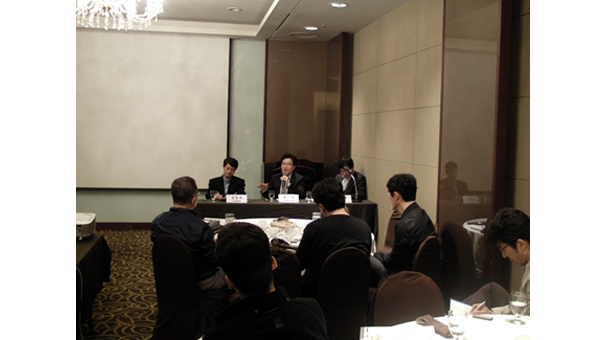 2014 年｜大邱 ICL 使用者會議：Toric ICL 臨床回顧。